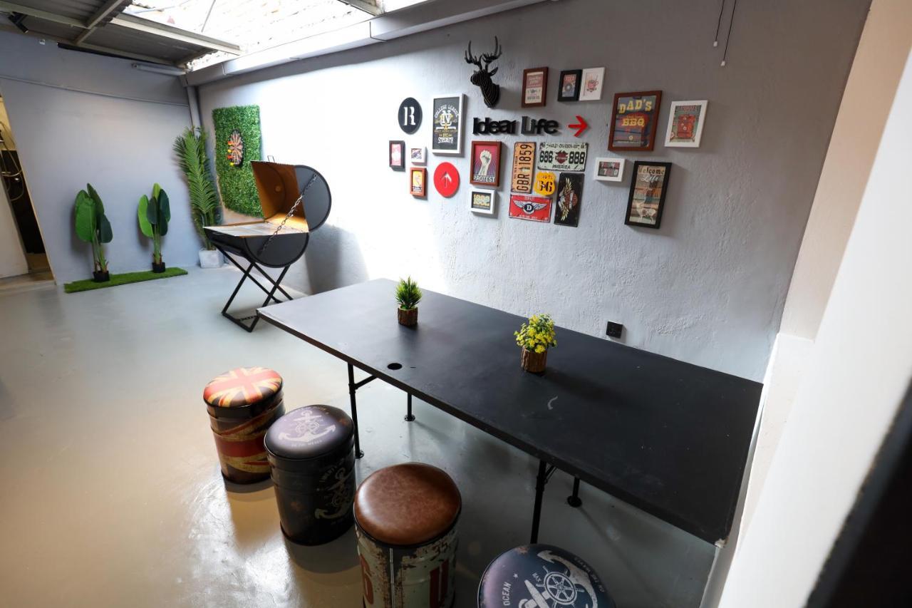 Cozy Homestay With Karaoke System & Pool Table 쿠알라룸푸르 외부 사진