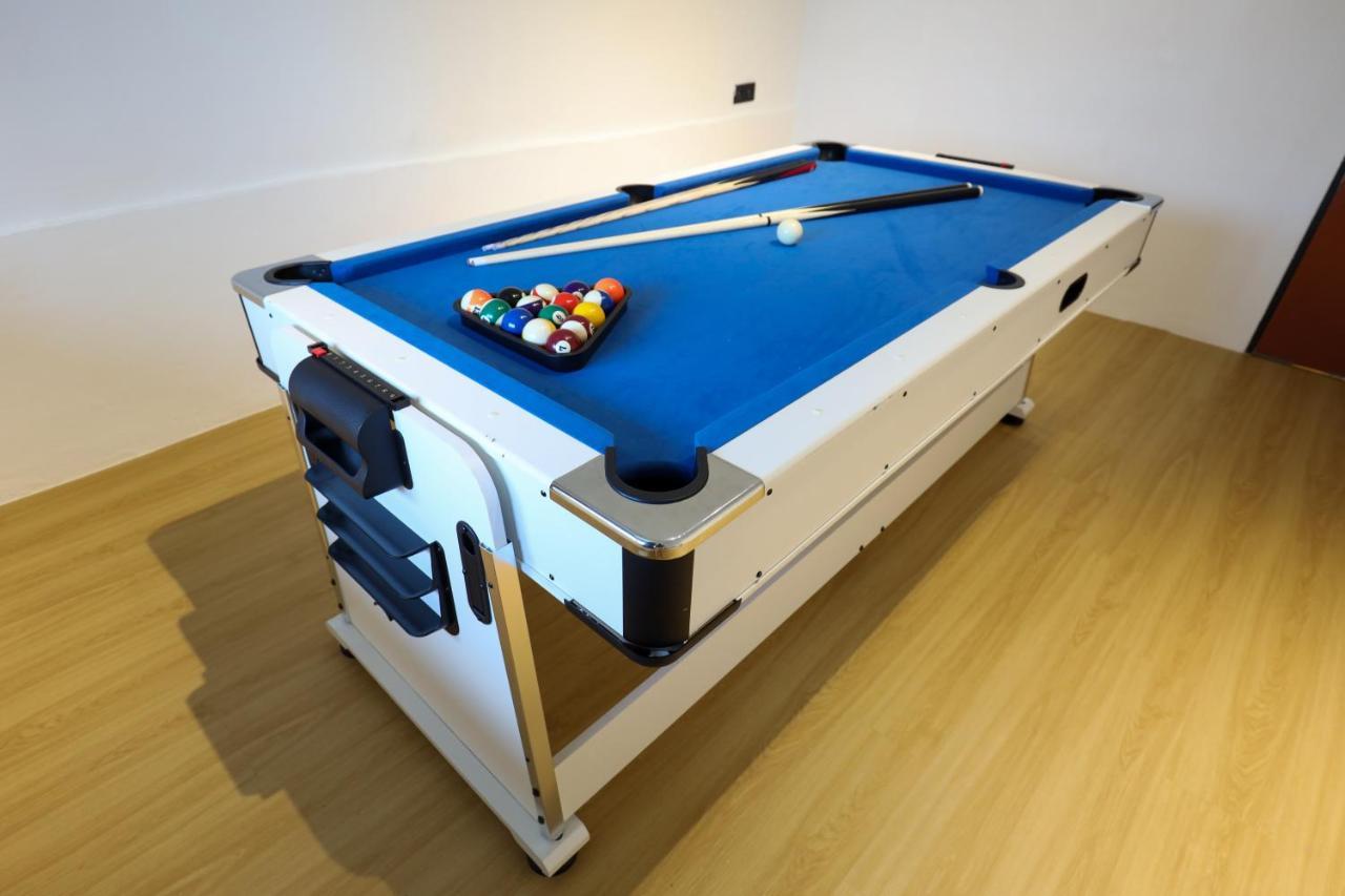 Cozy Homestay With Karaoke System & Pool Table 쿠알라룸푸르 외부 사진