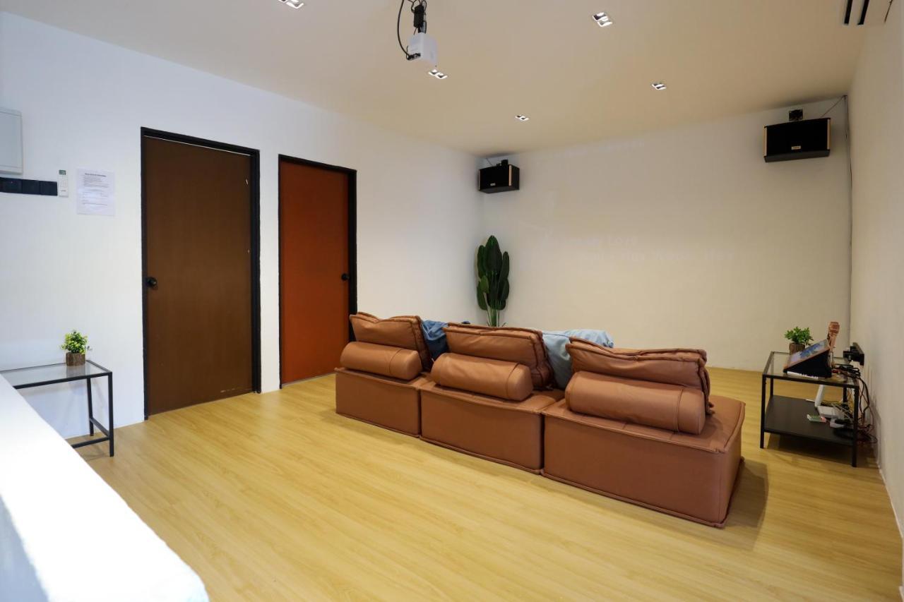Cozy Homestay With Karaoke System & Pool Table 쿠알라룸푸르 외부 사진